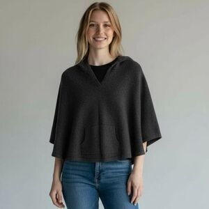 SUBTLE LUXURY Women’s Cashmere Poncho Hoodie Sweater M/L Gray Kangaroo Pocket